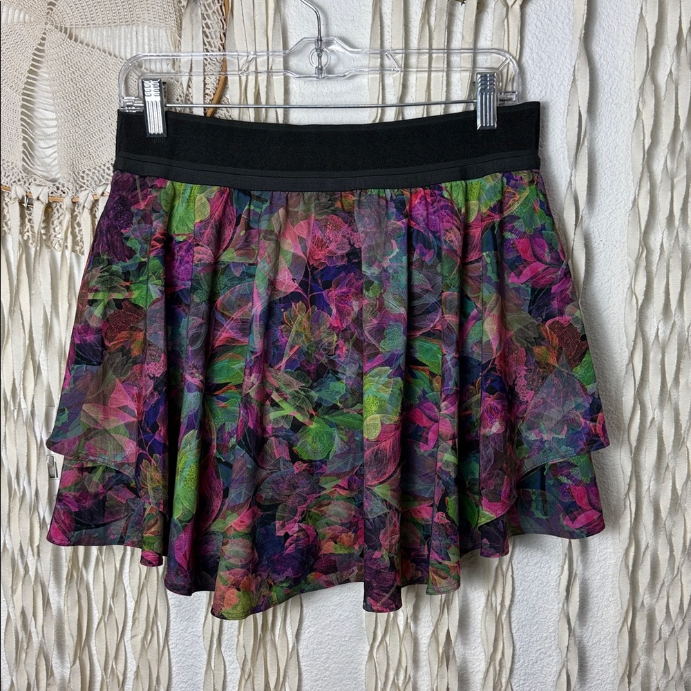 Lululemon Court Rival High Riise Skirt size 10Long in Vivid Floral Tone Multi - Picture 9 of 13